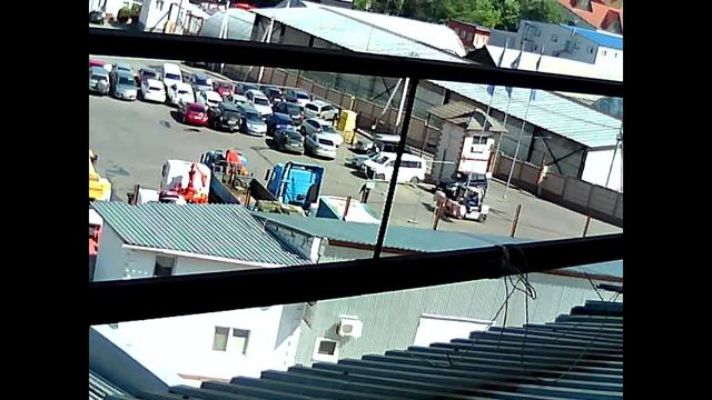 Демовидео уличной камеры видеонаблюдения 600 TVL днём смотреть онлайн