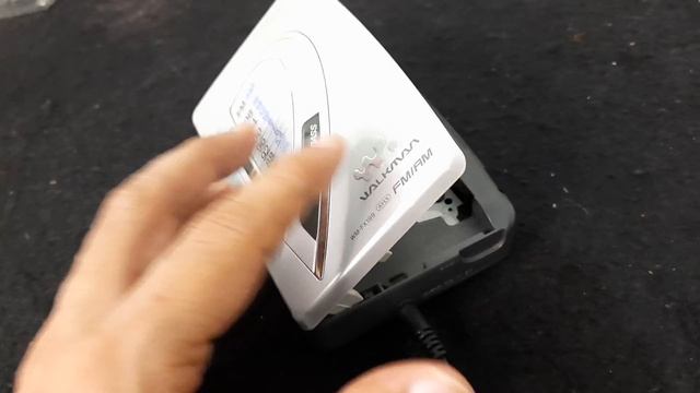 Sony Walkman WM FX199 How To Use Kaise Chalaye Price And Connection IN HINDI смотреть онлайн