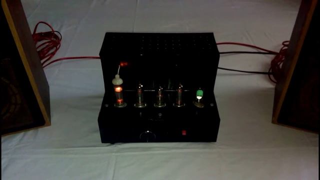 Ламповый УНЧ 2 х 3 Вт смотреть онлайн