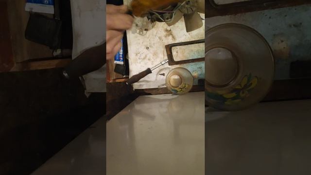 Москвич412, #2часть ремонт печки, вот с чем можно столкнуться.