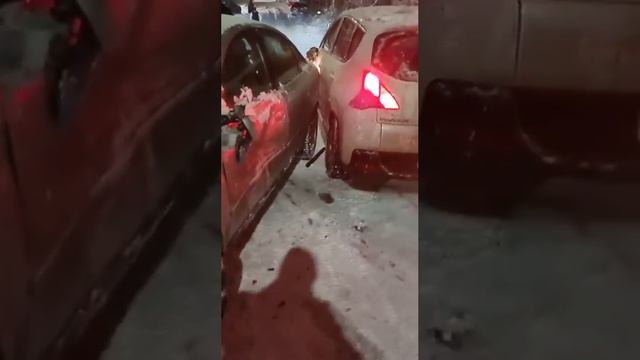 гололёд на спуске смотреть онлайн