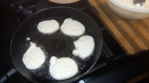 Пышные ОЛАДУШКИ на кефире,как в ДЕТСКОМ САДУ !!!