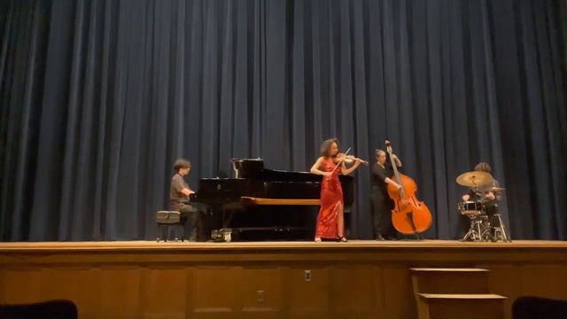 Jazz Violin Recital, Ellington Medley смотреть онлайн