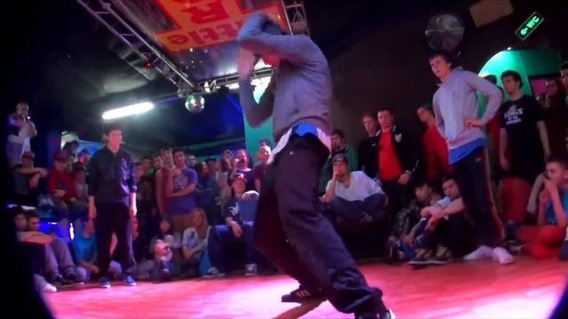 Брейк Данс в Пушкино - Break Dance, Руслан, Айседора смотреть онлайн