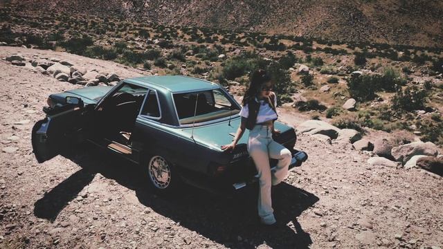 97 gold infiniti - Emeryld (Official Visualizer) смотреть онлайн