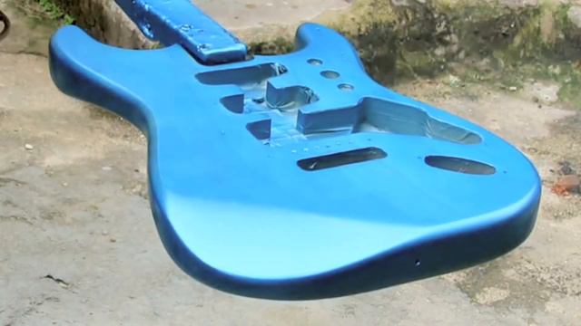 Refinish Fender Lake Placid Blue Nitrocelulose смотреть онлайн
