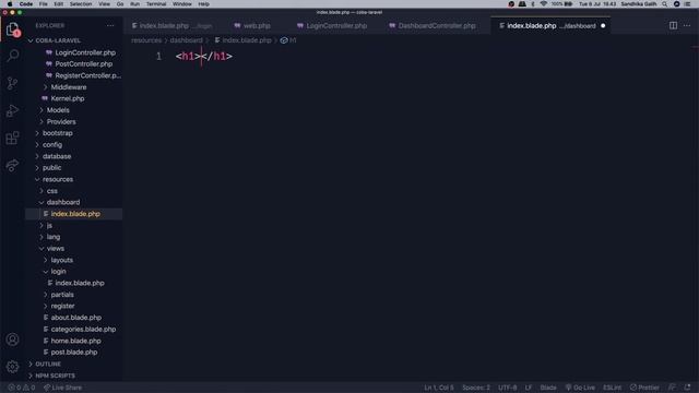 Belajar Laravel 8 | 16. User Login & Middleware смотреть онлайн