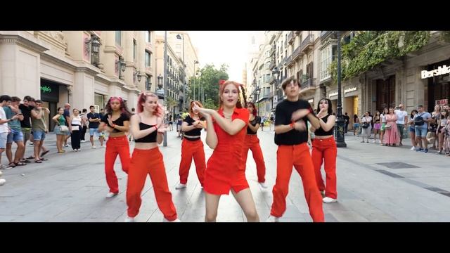 [KPOP IN PUBLIC] NAYEON (나연)  - 'POP!'  By DALLA CREW From Barcelona