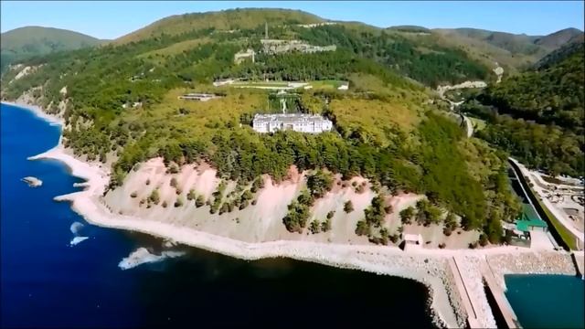 Слава Богу, что мы живём в России, а не в Америке. thank God that we live in russia смотреть онлайн