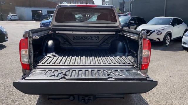 Nissan Navara | Double Cab Pick Up N-Guard 2.3dCi 190 TT 4WD | Grey | NV21DTF смотреть онлайн