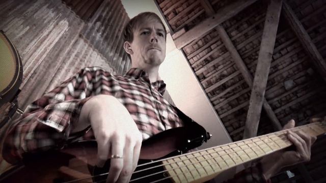 Fender Marcus Miller Jazz Bass V Bass Cam, at soundcheck in Varberg смотреть онлайн