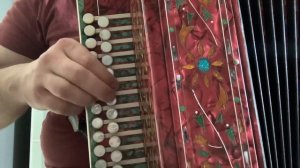 УПРАЖНЕНИЯ НА ГАРМОНИ ДЛЯ РАЗВИТИЯ ТЕХНИКИ. Гамма ля минор. Интервалы