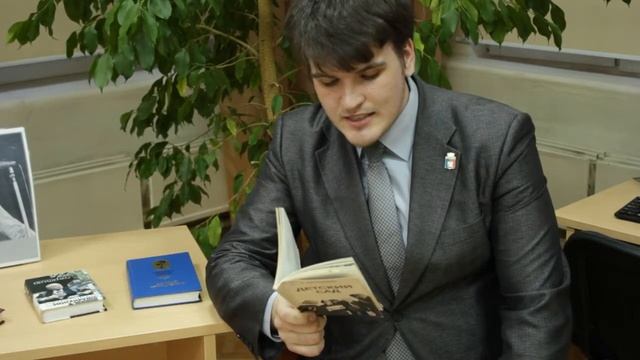 Виктор Малышев читает отрывок из сценария Е. Евтушенко ("Детский сад") смотреть онлайн