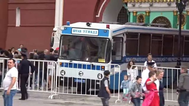 Михаил Литвин Реакция полиции на драку в центре Москвы смотреть онлайн