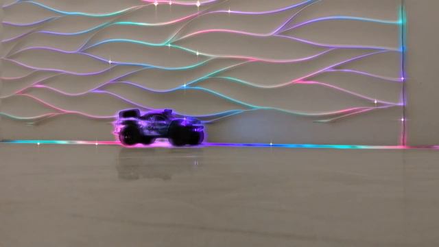 Тачка едет 60 км/ч🤯 очень быстро!!!