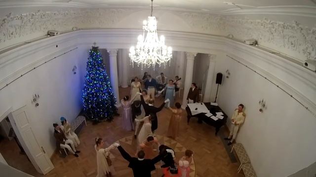 Triolet танцмейстера Хелмке смотреть онлайн