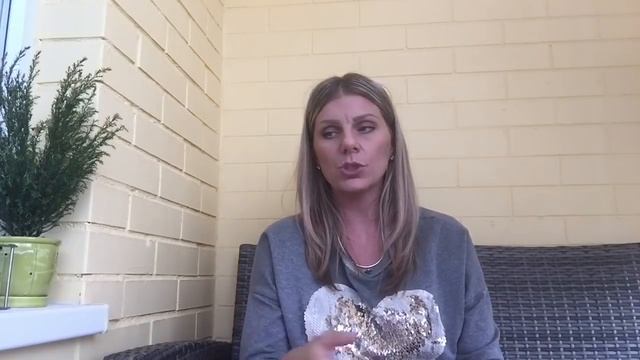 Расклад ТАРО. Стоит ли снова открывать дело. Рожать ли ребёнка. Болезни в семье. Гильдман Дарья смотреть онлайн