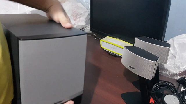 Bose Companion 50 unboxing! смотреть онлайн