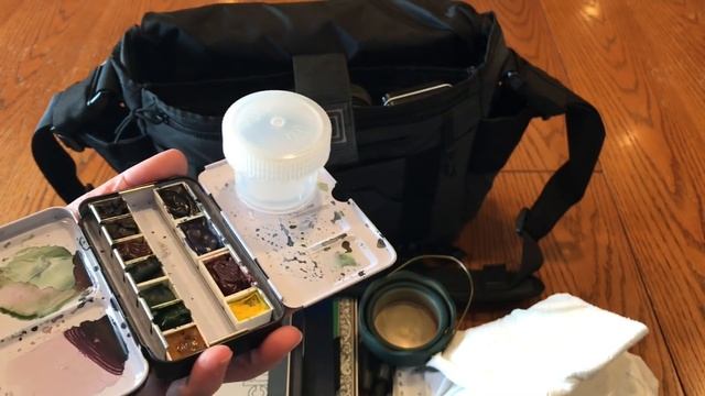 What's in My Watercolor Travel Sketch Bag? смотреть онлайн