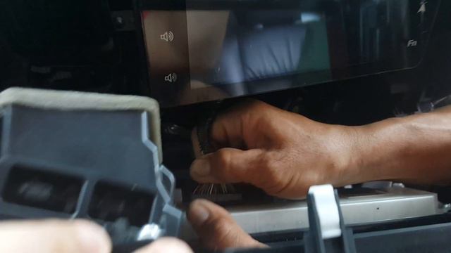 Aca / mitsubishi montero 2016 / stereo panel removal смотреть онлайн