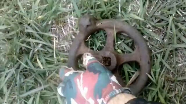 Находки возле жилых деревень с металлоискателем. смотреть онлайн