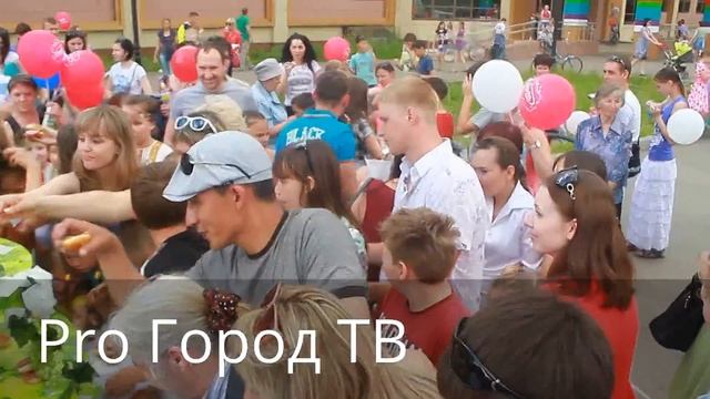 Голодная Йошкар-Ола. Раздача халявных бутербродов смотреть онлайн