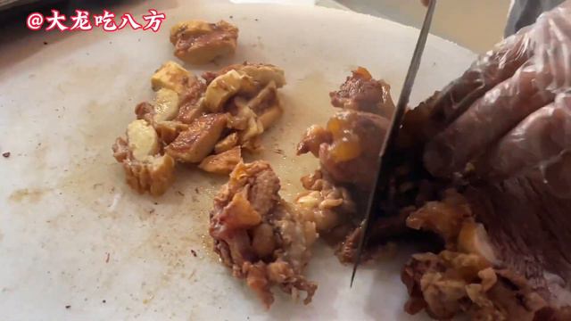 山东平阴牛肉大王，75元一斤，一天卖30多头，扬言一年收入上百万