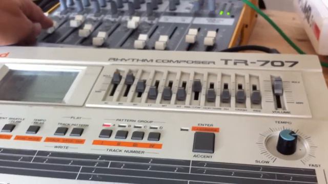 Knobfarm - sunday morning jam session смотреть онлайн