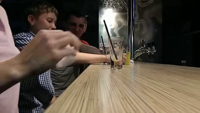 Pina Colada и скользкие соски смотреть онлайн