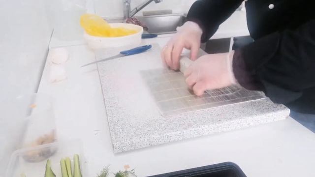 Лава с лососем. Роллы, суши. смотреть онлайн