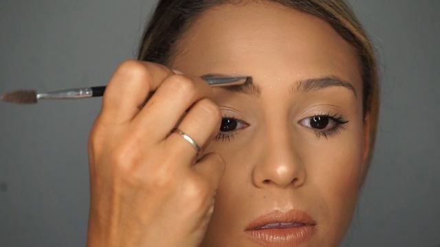 EYEBROW TUTORIAL | ANASTASIA BEVERLY HILLS BROW PRODUCTS смотреть онлайн