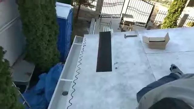 Навес перед гаражом, с примыканием к дому. смотреть онлайн