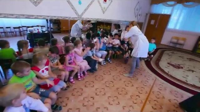 Феерия и супер шоу на праздник Сумасшедшая лаборатория смотреть онлайн