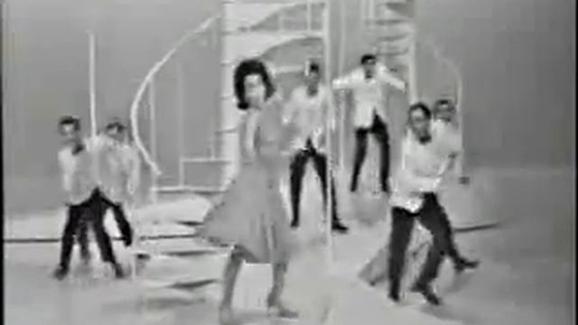 Annette Funicello - The Clyde смотреть онлайн