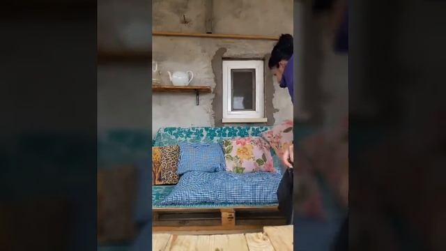 СТАРЫЙ ХЛАМ В ДЕЛО ! ПОДУШКИ ИЗ БАРАХЛА В БЕСЕДКУ !!,,ЖЕНЩИНА НА ВСЕ РУКИ ,, !!! смотреть онлайн