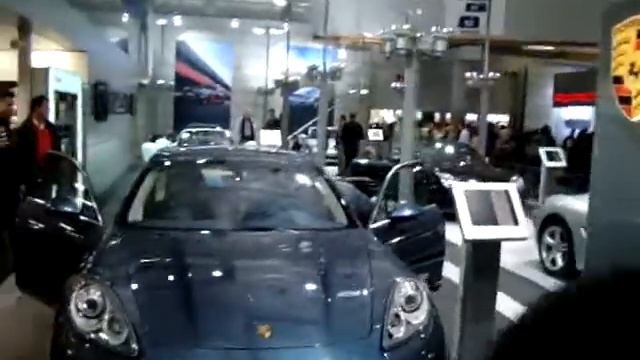 European Motor Show Brussels 2010 - Porsche Panamera Turbo & 4S