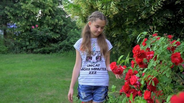 ПЕРЕЕХАЛА К СЕСТРЕ!!! Первый день каникул! Рыжий СЛОМАЛ ДЕРЕВО! смотреть онлайн