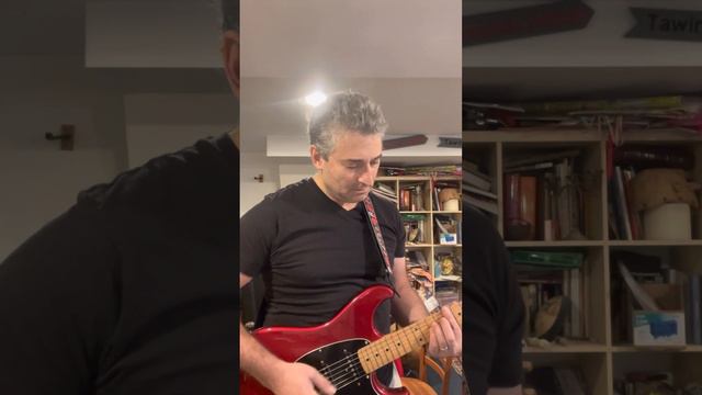 Ibanez Blazer BL-550 Metallic Red смотреть онлайн