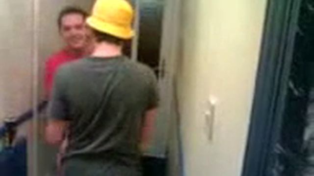 Jambo & lew ball in face game смотреть онлайн