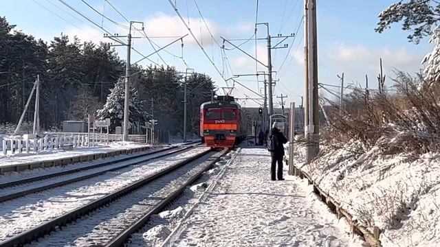 ЭД2Т-0015 отправляется с о.п Палкино. #ржд #эд2т #палкино смотреть онлайн