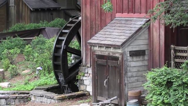 Harper's Mill Water Wheel Working! смотреть онлайн