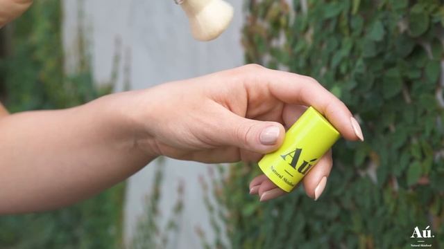 The Best Natural Alternative to Sunscreen | Au Natural Skinfood Brush On Powder Suncreen смотреть онлайн