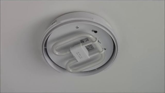 How to change lamp to bathroom light (Disco 16W IP44) смотреть онлайн