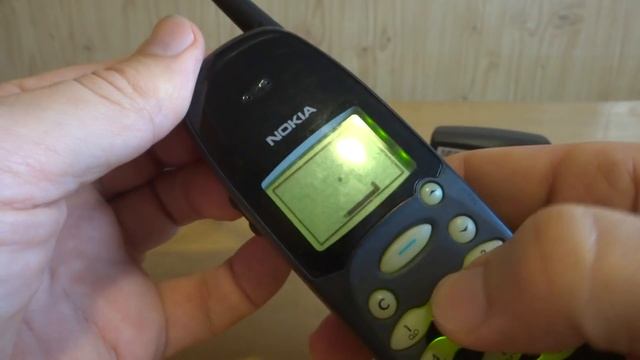 ? КРУТАЯ МОБИЛА 20 ЛЕТ СПУСТЯ / Она всё еще работает / смотреть онлайн