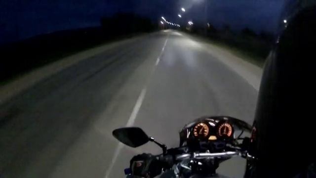 Собака под мотоцикл жесть смотреть онлайн