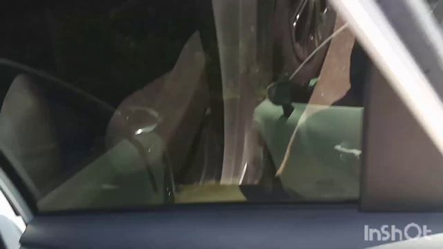 Автомобиль Toyota Auris. смотреть онлайн