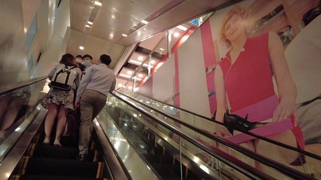 [4K 60P] Walking Tour At Central @ Clarke Quay (Riverside Shopping, Riverfront Dining) смотреть онлайн