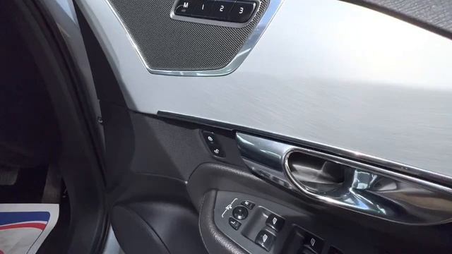 2015 Volvo XC90 2.0L d5 momentum AWD смотреть онлайн