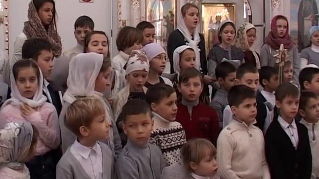 Рождественская служба в храме Иоанна Нового Сочавского смотреть онлайн
