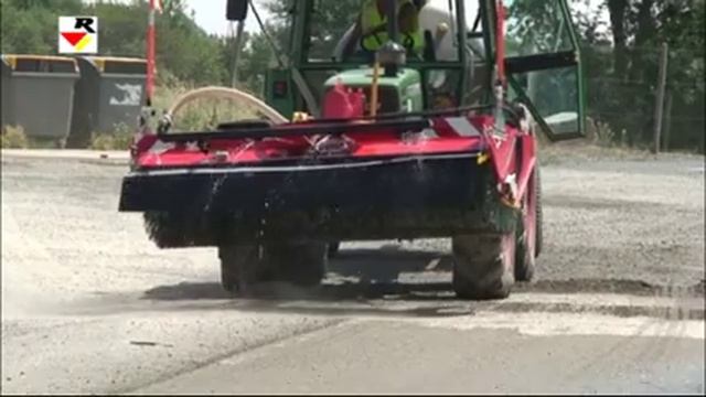 Щетка Rabaud с трактором Prochampion смотреть онлайн